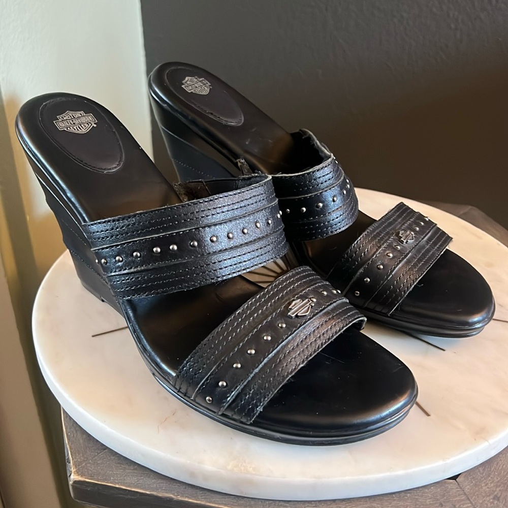 Harley-Davidson, size 9, Women's Black Wedge Slide Sandals